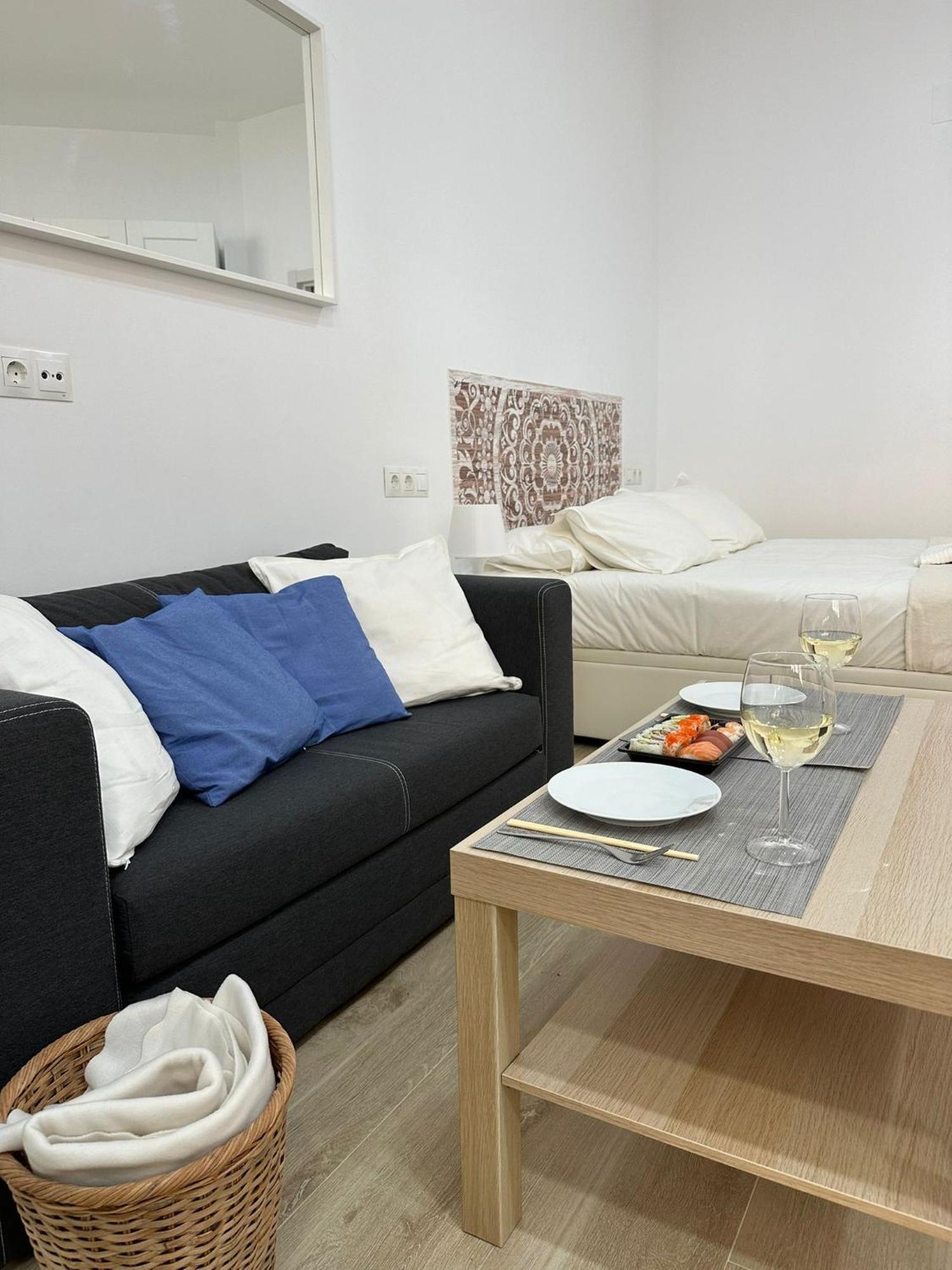 Apartamento Moderno Playa Málaga Exteriör bild